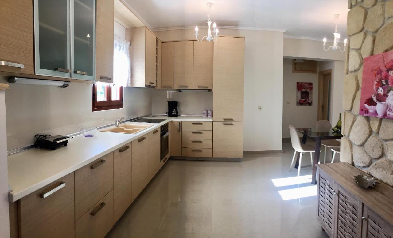 Amfithea House Villa Сивири Екстериор снимка