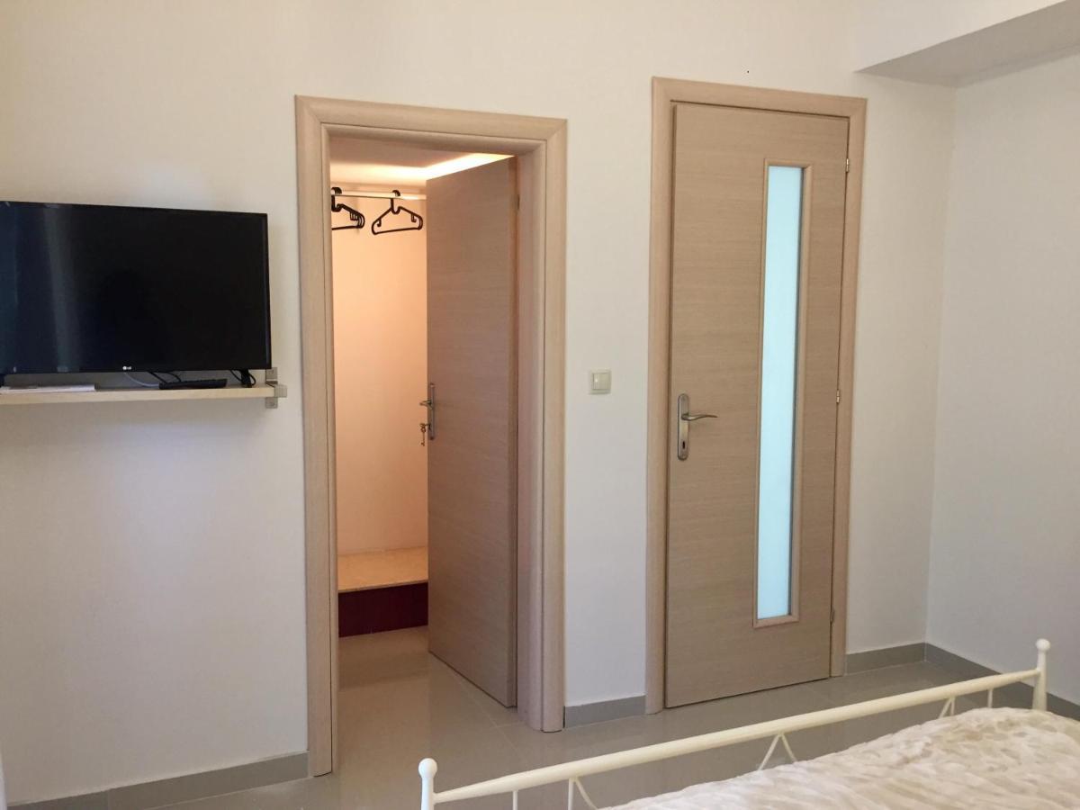 Amfithea House Villa Сивири Екстериор снимка