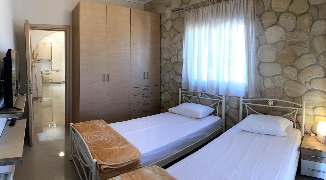 Amfithea House Villa Сивири Екстериор снимка