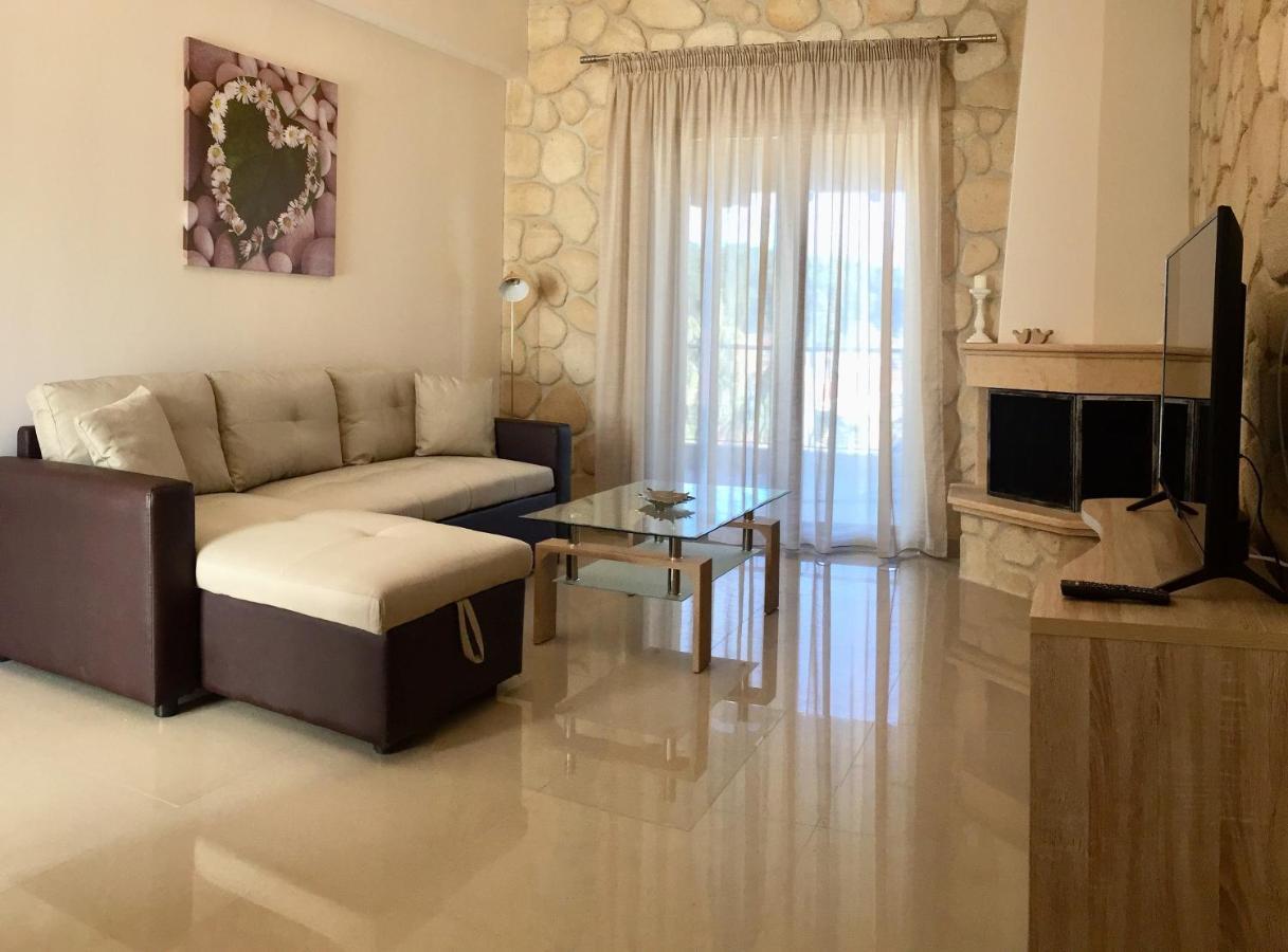 Amfithea House Villa Сивири Екстериор снимка